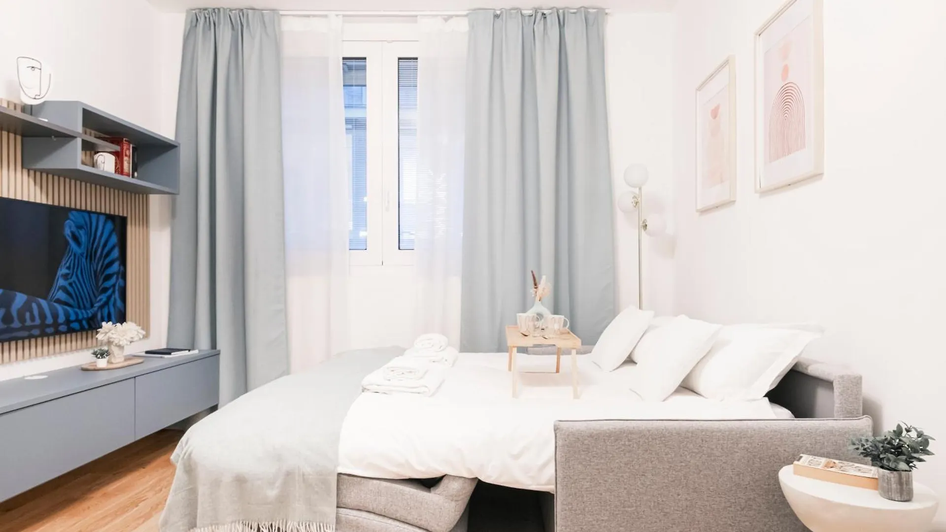 Easylife - Design And Relax In The Heart Of Milan Apartment 0*,