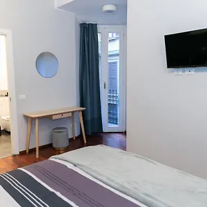 Apartment Sweet House Deluxe, Milan