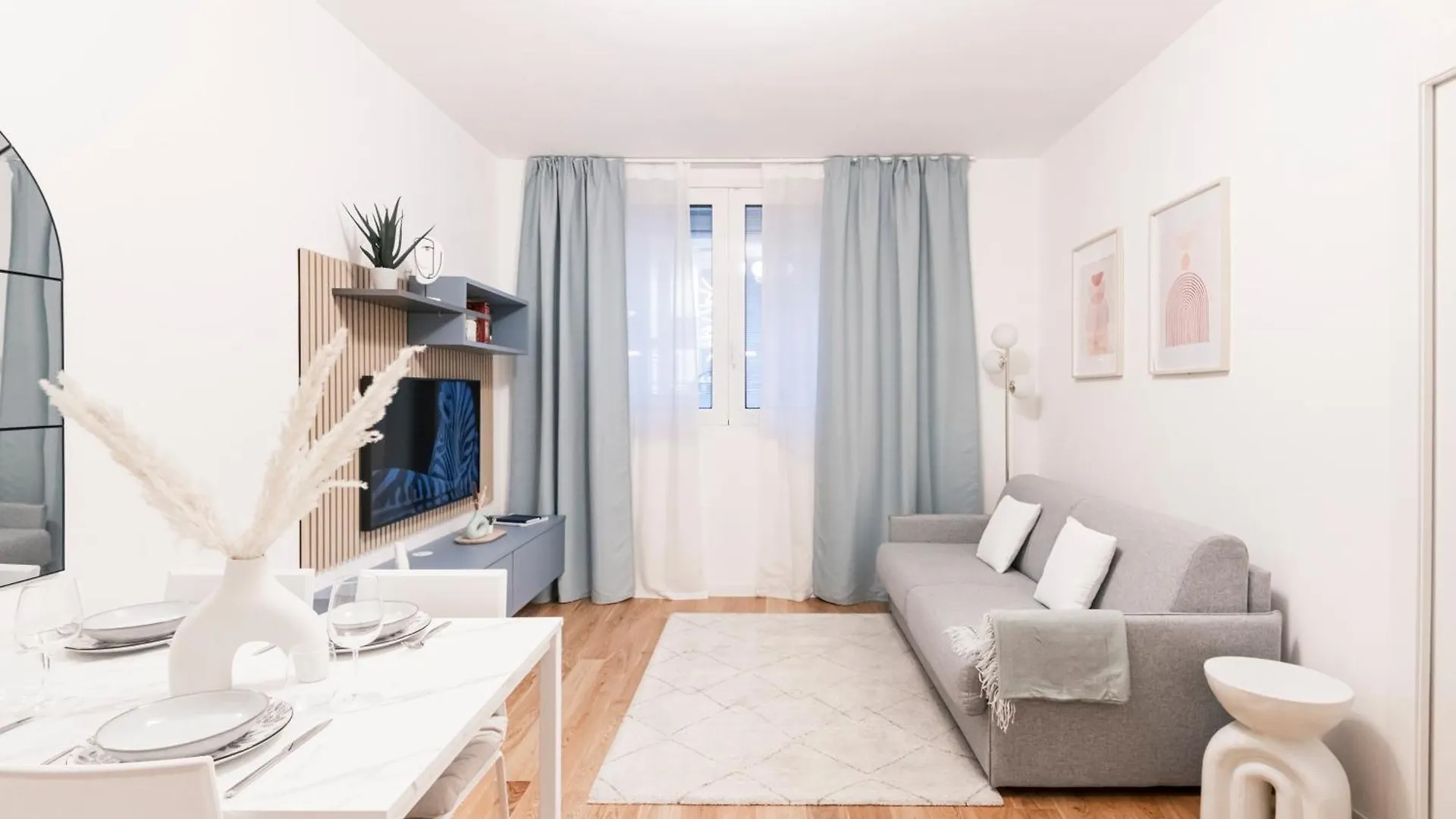 Easylife - Design And Relax In The Heart Of Milan Apartment