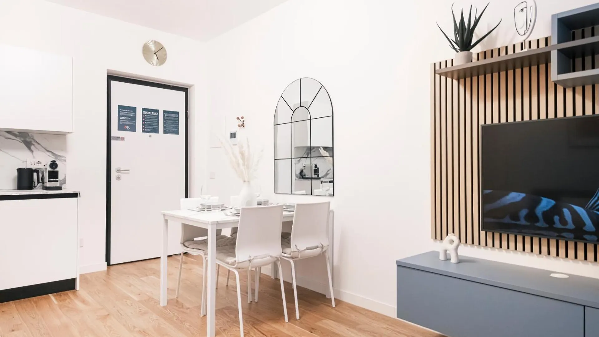 Easylife - Design And Relax In The Heart Of Milan Apartment