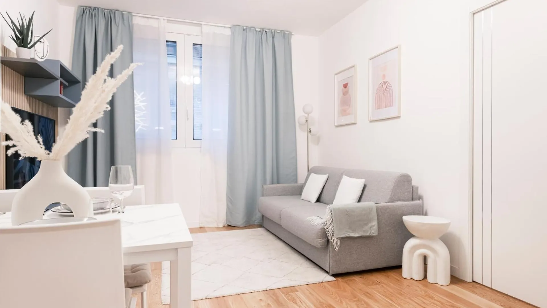 Easylife - Design And Relax In The Heart Of Milan Apartment