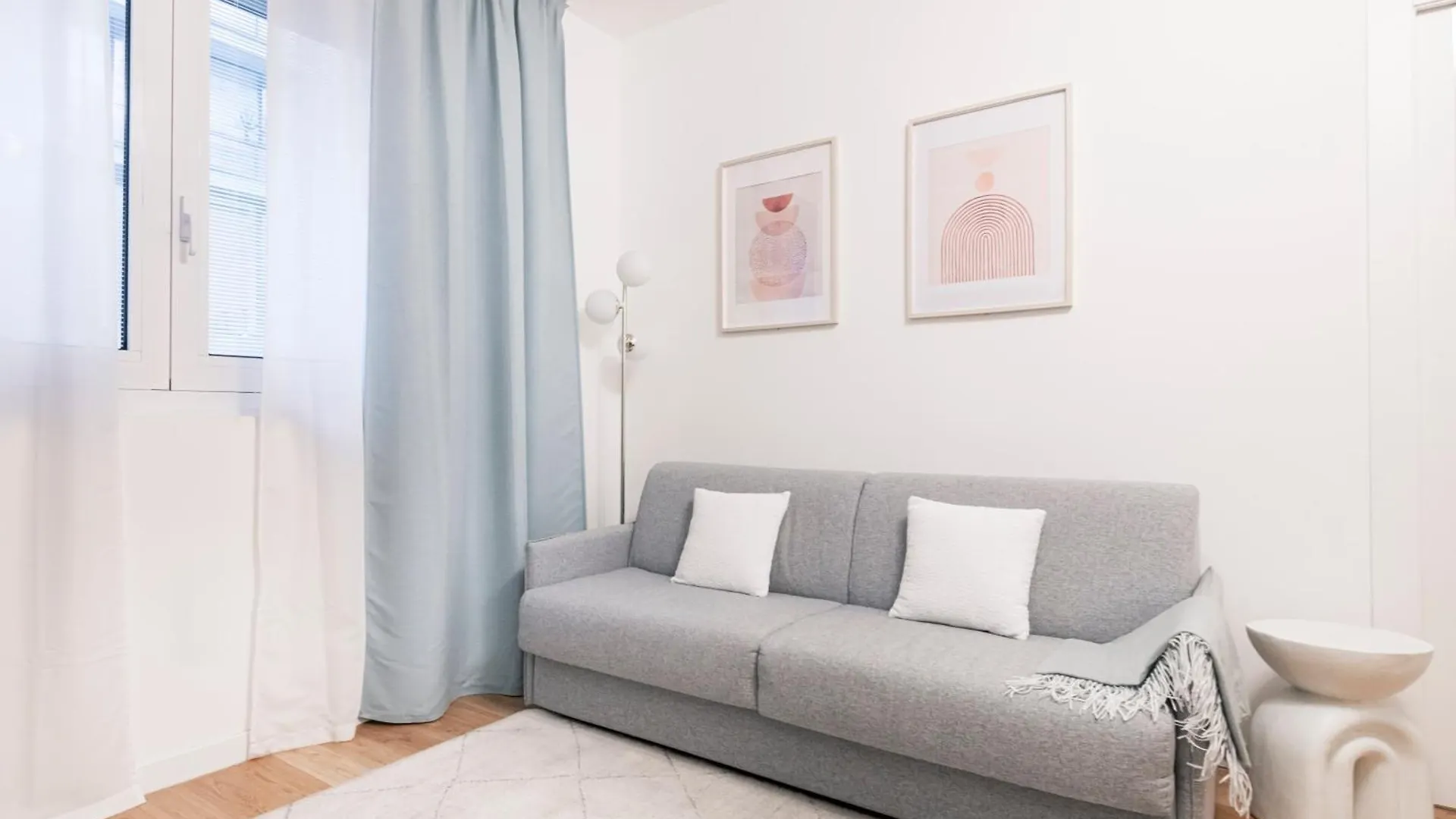 Easylife - Design And Relax In The Heart Of Milan Apartment 0*,  Italy